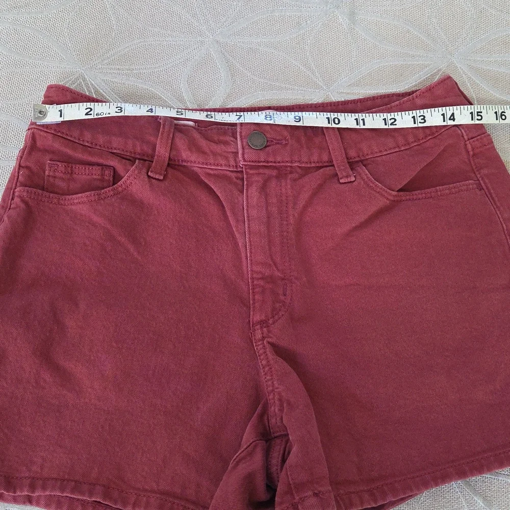 Universal Thread Brick Red Denim Shorts!
